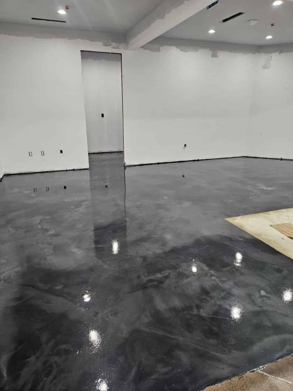 Epoxy Quartz Flooring Services image