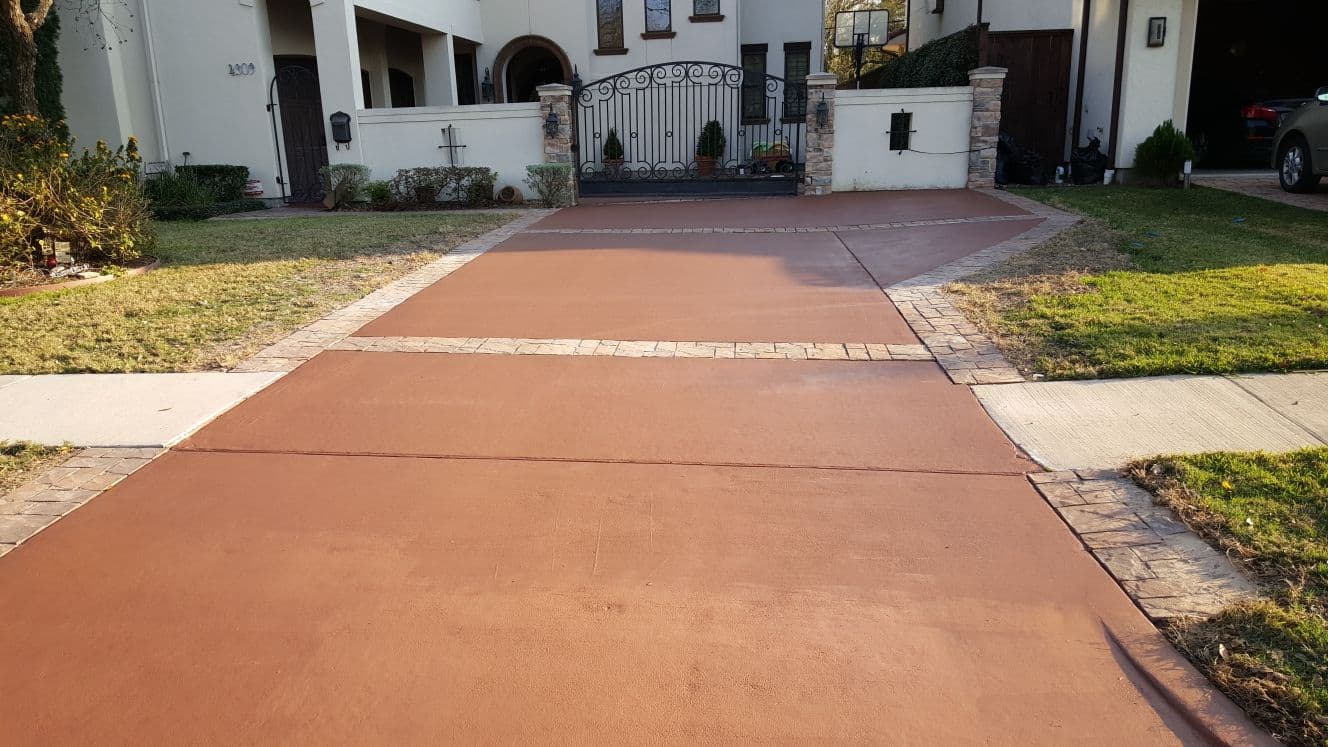Driveway Staining and Sealing in Belaire TX